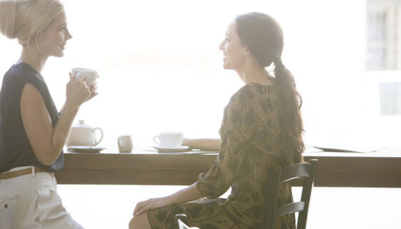2 women friends coffee