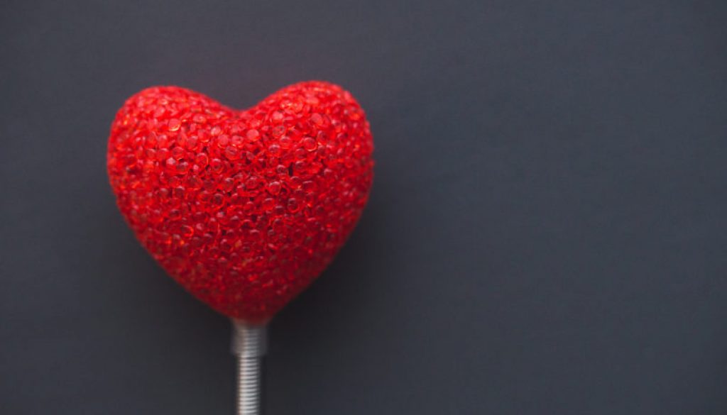 red-love-heart-valentines-e1477511811377